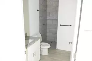 458 Lake Shore Pkwy, Davenport, FL 33896 - Photo 11