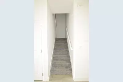 458 Lake Shore Parkway, Davenport, FL 33896 - Photo 17