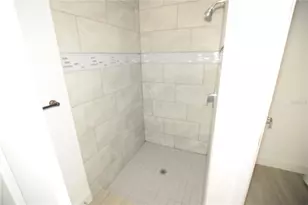 460 Lake Shore Pkwy, Davenport, FL 33896 - Photo 27