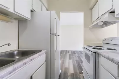 5317 Curry Ford Road #J102, Orlando, FL 32812 - Photo 9