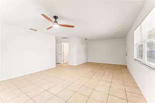 1527 Juniper Dr, Edgewater, FL 32132 - Photo 7