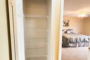 12937 Bridleford Dr, Gibsonton, FL 33534 - Photo 37