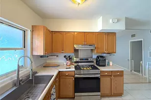 4919 Indialantic Dr, Orlando, FL 32808 - Photo 5