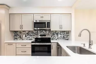 8137 Citrus Chase Dr, Orlando, FL 32836 - Photo 7