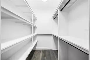 727 Park Lake Cir, Orlando, FL 32803 - Photo 27