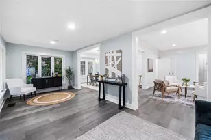 727 Park Lake Cir, Orlando, FL 32803 - Photo 35