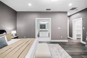 727 Park Lake Cir, Orlando, FL 32803 - Photo 21