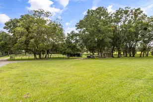 32530 Senese Rd, Sorrento, FL 32776 - Photo 29