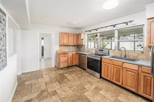 15 S Nimbus Ave, Clearwater, FL 33765 - Photo 5