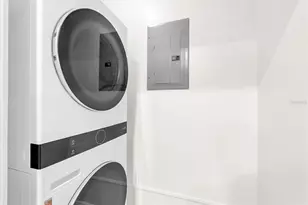 155 S Court Ave, Orlando, FL 32801 - Photo 25