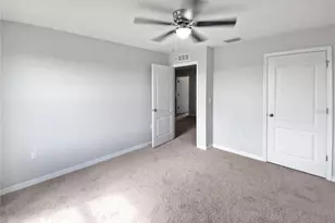 614 Hartford Hts St, Spring Hill, FL 34609 - Photo 21