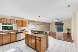 7918 Torro Ct, Orlando, FL 32810 - Photo 7