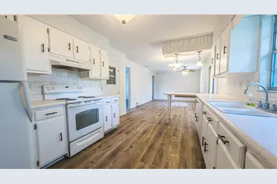 2104 NE 51st Place, Ocala, FL 34479 - Photo 3