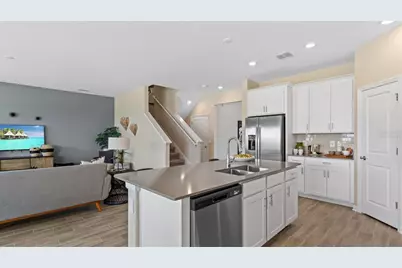 5644 Lemon Grass Street, Clermont, FL 34714 - Photo 3