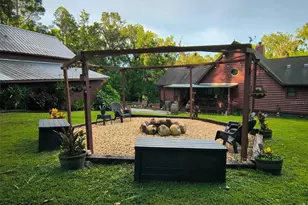 24050 Winding Creek Dr, Brooksville, FL 34601 - Photo 7