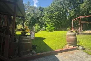 24050 Winding Creek Dr, Brooksville, FL 34601 - Photo 19