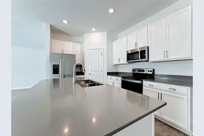 790 Citrus Reserve Boulevard, Davenport, FL 33837 - Photo 3