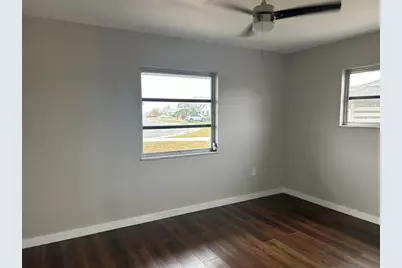 702 Desert Hills Way, Sun City Center, FL 33573 - Photo 9