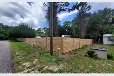 16067 SE 13th Street, Ocklawaha, FL 32179 - Photo 3