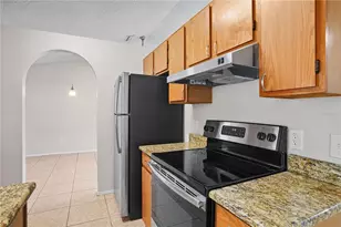 590 Twin Lake Ave, Deltona, FL 32738 - Photo 11