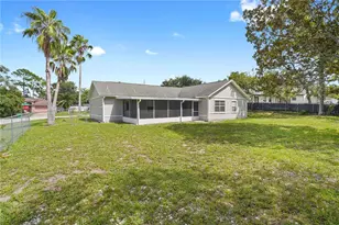 590 Twin Lake Ave, Deltona, FL 32738 - Photo 33