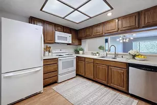 2591 Countryside Blvd, Clearwater, FL 33761 - Photo 13