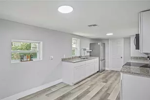 721 E 13th St, Apopka, FL 32703 - Photo 7