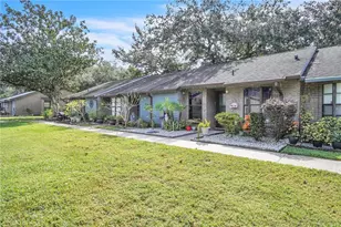 2918 Prince Oak Ct, Saint Cloud, FL 34769 - Photo 3