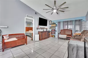 2918 Prince Oak Ct, Saint Cloud, FL 34769 - Photo 7