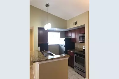 5168 Conroy Road #21, Orlando, FL 32811 - Photo 9