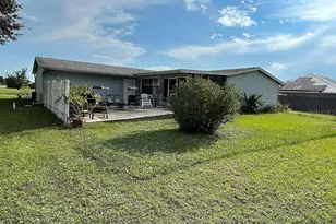 7901 Castile Rd, Sebring, FL 33876 - Photo 3