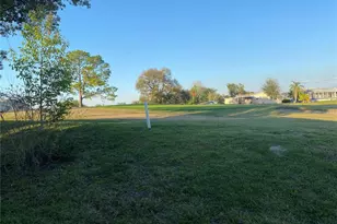 2693 Cayman Cir, Zellwood, FL 32798 - Photo 3