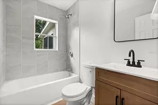 6722 Edgewater Dr, Orlando, FL 32810 - Photo 11