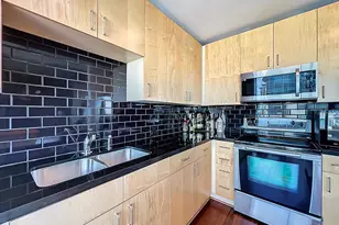 155 S Court Ave, Orlando, FL 32801 - Photo 17