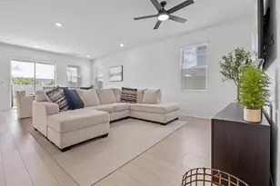 625 Overpool Ave, Davenport, FL 33896 - Photo 9