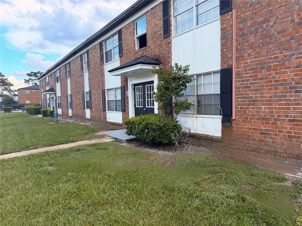 5325 Curry Ford Rd #G202 - 5325 Curry Ford Rd #G202, Orlando, FL 32812 Luxury Property | Jose Angel Pina