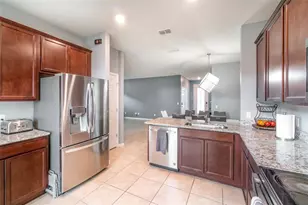 2266 Bluebird Pl, Saint Cloud, FL 34771 - Photo 9