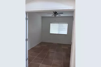 18178 Sandy Pointe Drive, Tampa, FL 33647 - Photo 11