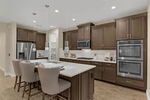 28883 Revaro Ln, Wesley Chapel, FL 33543 - Photo 21