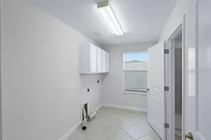 2414 Bartolo Dr, Land O Lakes, FL 34639 - Photo 31