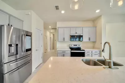 2601 Blowing Breeze Avenue, Kissimmee, FL 34744 - Photo 5