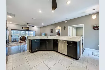 27327 Roanoke Drive, Leesburg, FL 34748 - Photo 7