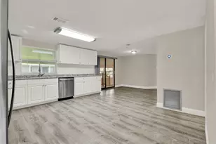 513 Flamingo Ln, Osteen, FL 32764 - Photo 7