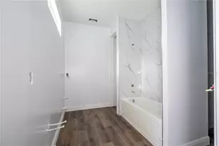 9429 Allestrasse Ln, Orlando, FL 32824 - Photo 11