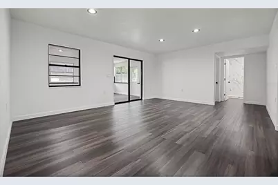 1070 Jasmine Street, Eustis, FL 32726 - Photo 9