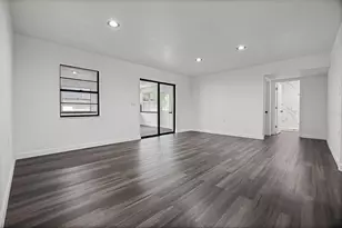 1070 Jasmine St, Eustis, FL 32726 - Photo 9