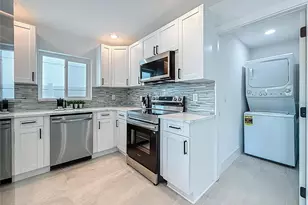 572 Baywood Dr N, Dunedin, FL 34698 - Photo 17