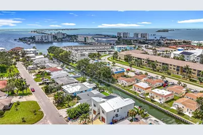 572 Baywood Drive N, Dunedin, FL 34698 - Photo 5