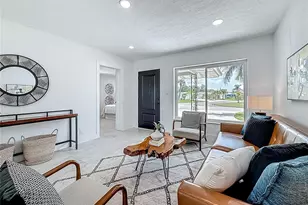 572 Baywood Dr N, Dunedin, FL 34698 - Photo 13