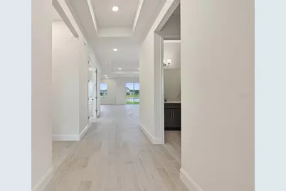 2302 Lone Tree Bend, Zephyrhills, FL 33541 - Photo 7